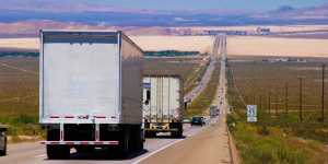 MovingToYourFirstApartmentTipsOnWhatYoullNeed Moving Experts commercial office moving moving movers foreman